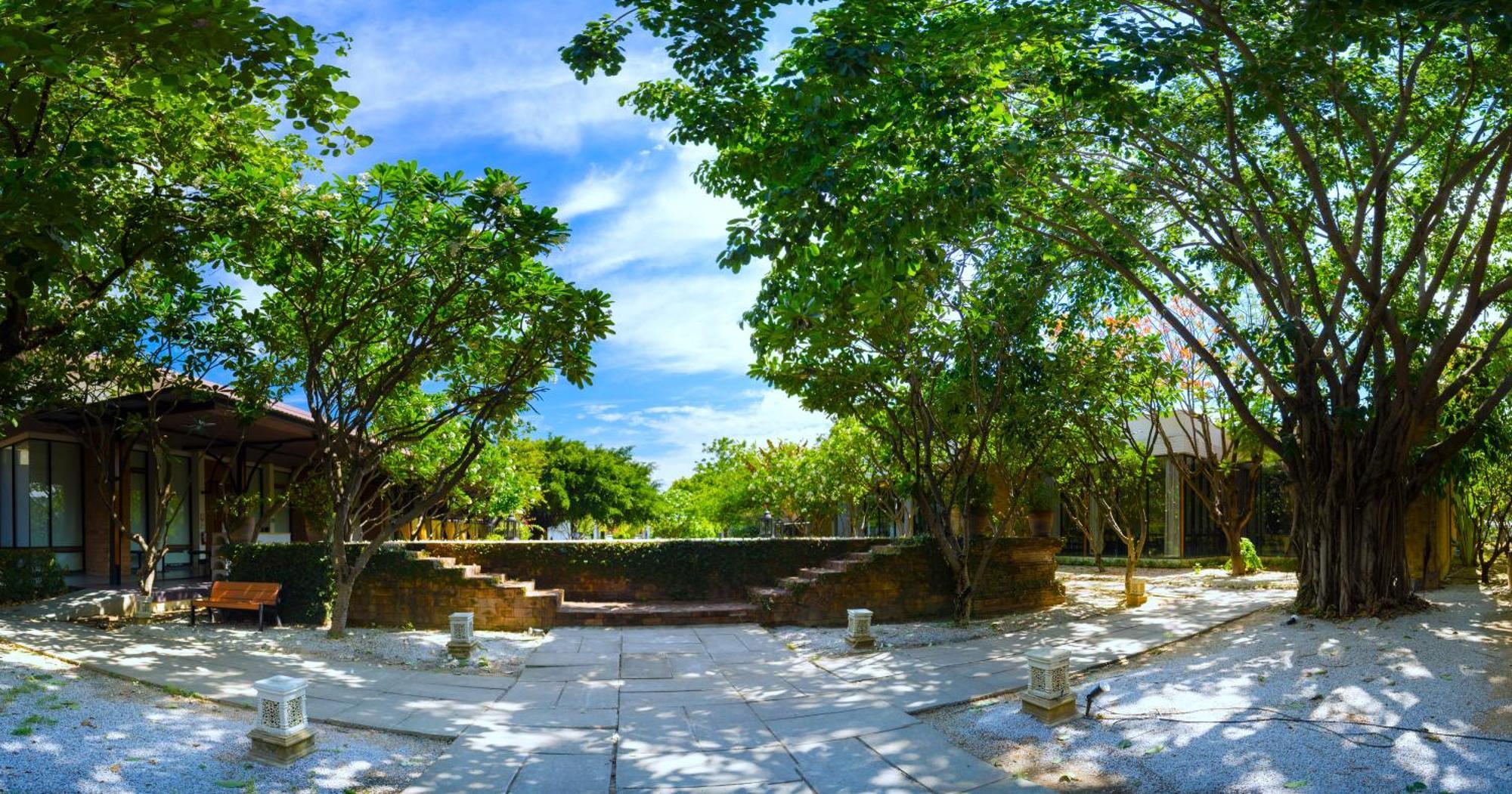 Sukhothai Treasure Resort & Spa Bagian luar foto
