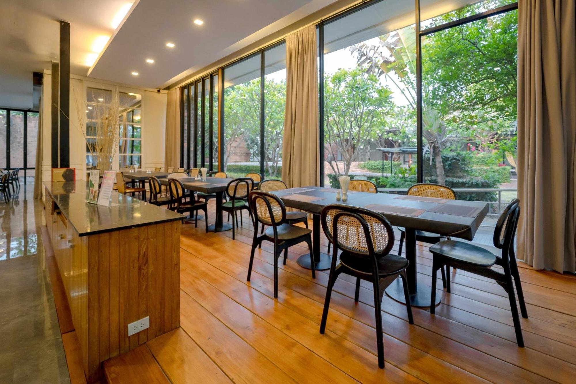 Sukhothai Treasure Resort & Spa Bagian luar foto