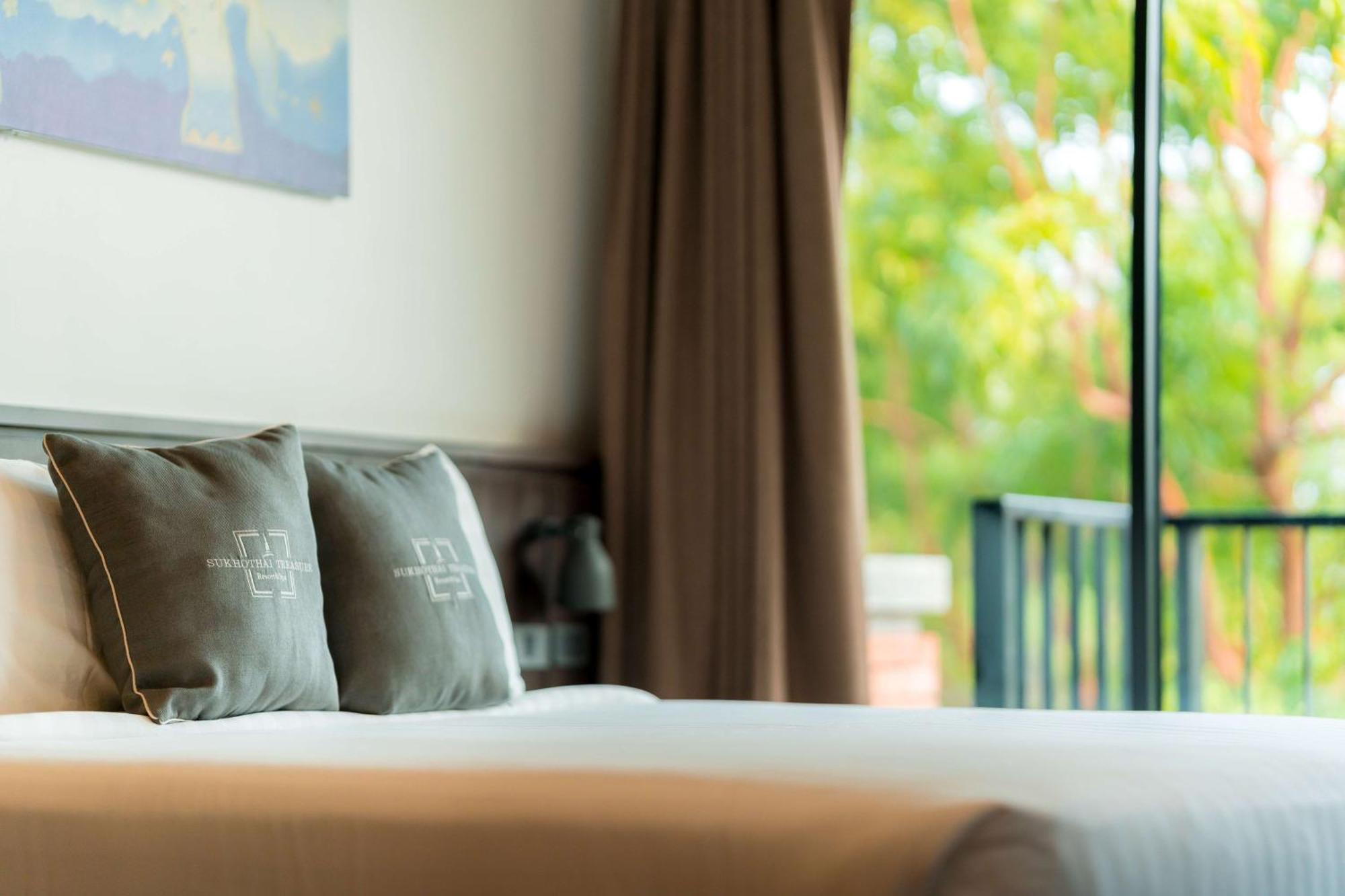 Sukhothai Treasure Resort & Spa Bagian luar foto